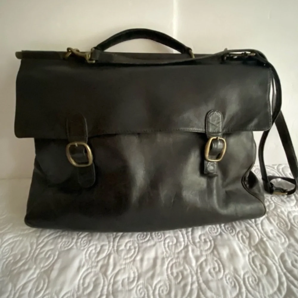 Noble Leather Briefcase Messenger Bag